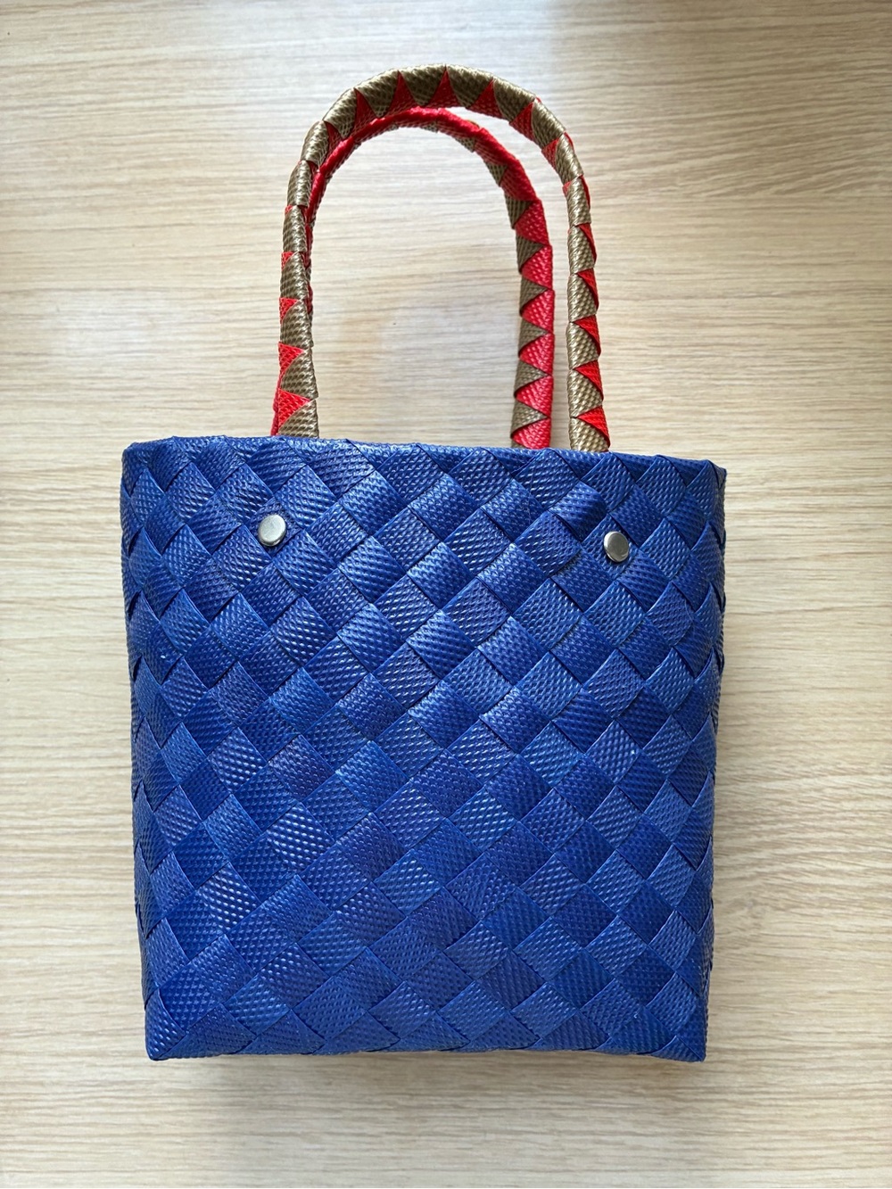 Marni Navy Woven Tote with Multicolor Flowers ๐ - Picture 3 of 5